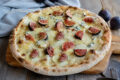 Pizza fichi miele e gorgonzola