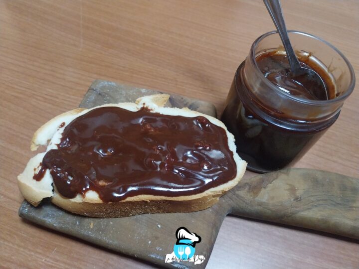 crema spalmabile alla nocciola