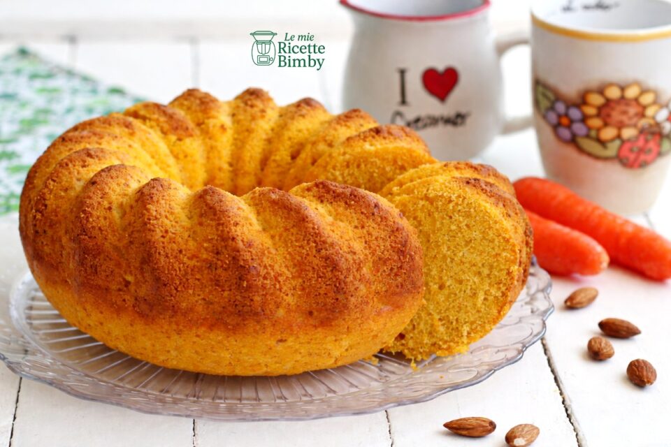 CIAMBELLA ALLE CAROTE E MANDORLE BIMBY