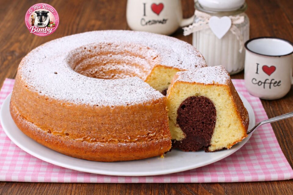 CIAMBELLONE ALLO YOGURT BICOLORE BIMBY