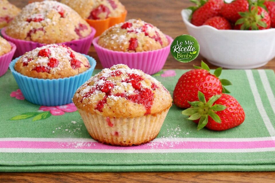MUFFIN COCCO E FRAGOLE BIMBY
