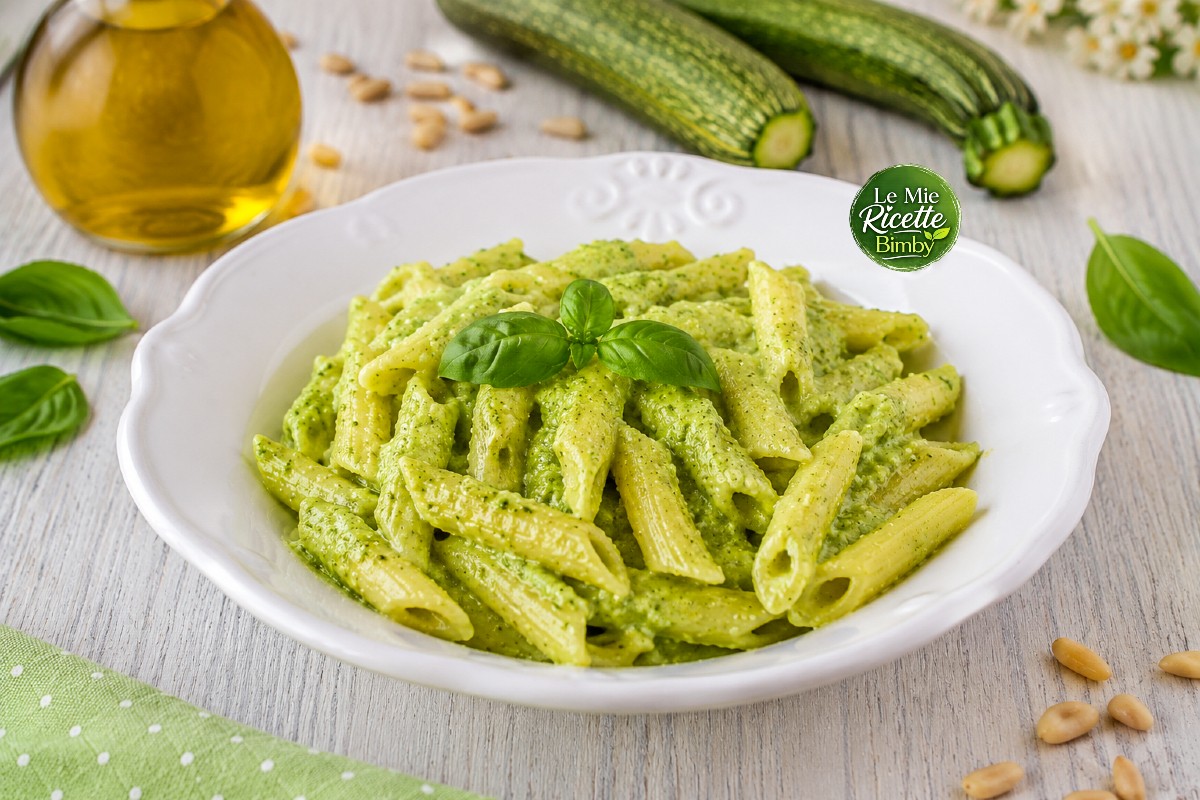 PASTA AL PESTO DI ZUCCHINE BIMBY