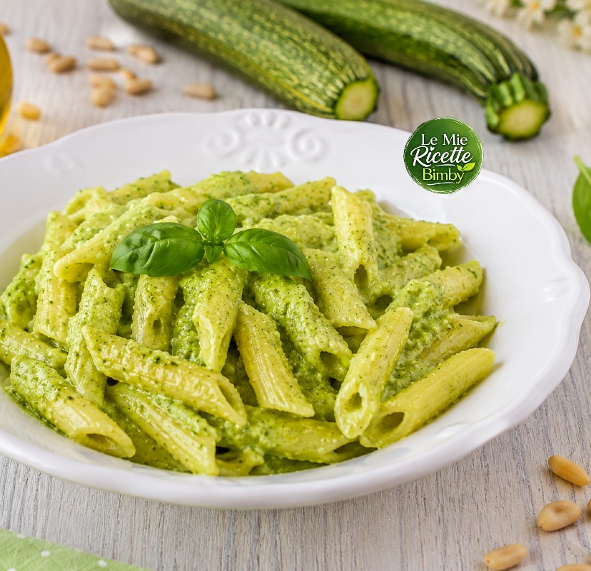 PASTA AL PESTO DI ZUCCHINE BIMBY