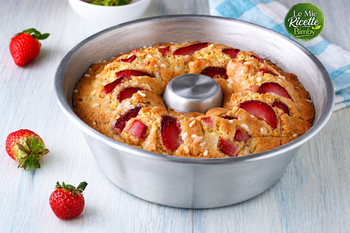 CIAMBELLA ALLE FRAGOLE E LIMONE BIMBY