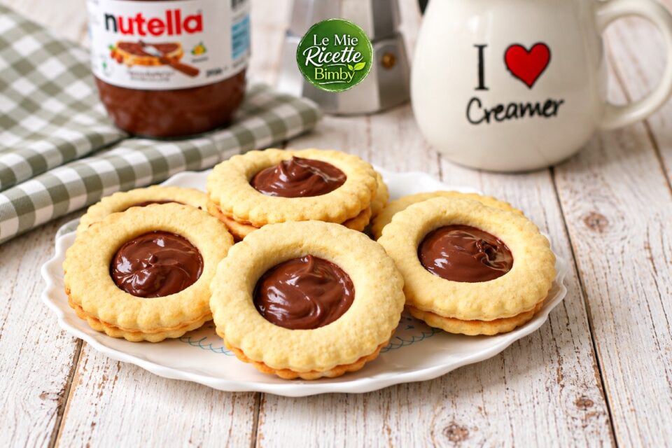 BISCOTTI OCCHIO DI BUE ALLA NUTELLA BIMBY