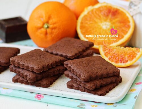 Biscotti al cioccolato e arancia “facili da fare, profumati e golosissimi”