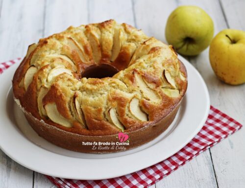 Ciambellone alle Mele e latte morbido: Dolce Facile e Gustoso!