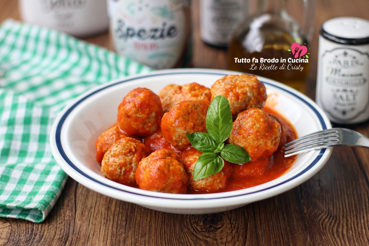 POLPETTE AL SUGO MORBIDE