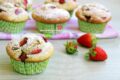 MUFFIN ALLE FRAGOLE E PISTACCHIO:Facili, Profumati e Irresistibili!