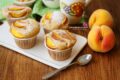 MUFFIN ALLE PESCHE E CANNELLA: Dolci che Profumano d’Estate!