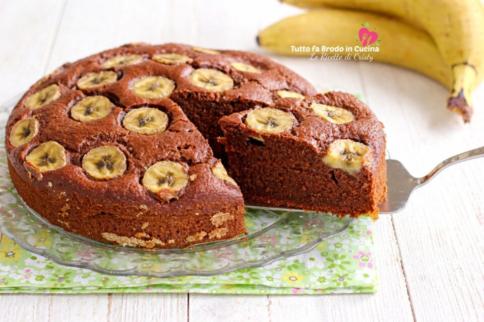 TORTA ALLA BANANA E CACAO