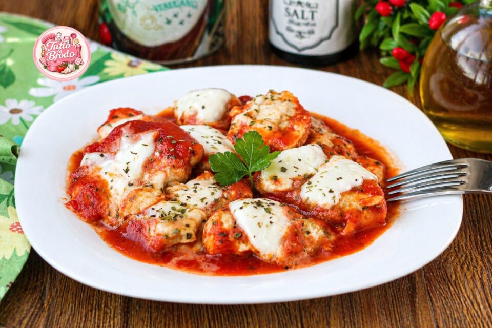BOCCONCINI DI POLLO ALLA PIZZAIOLA