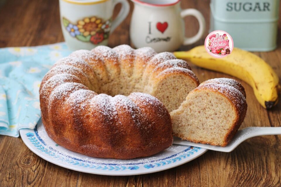 CIAMBELLONE ALLA BANANA EVIDENZA