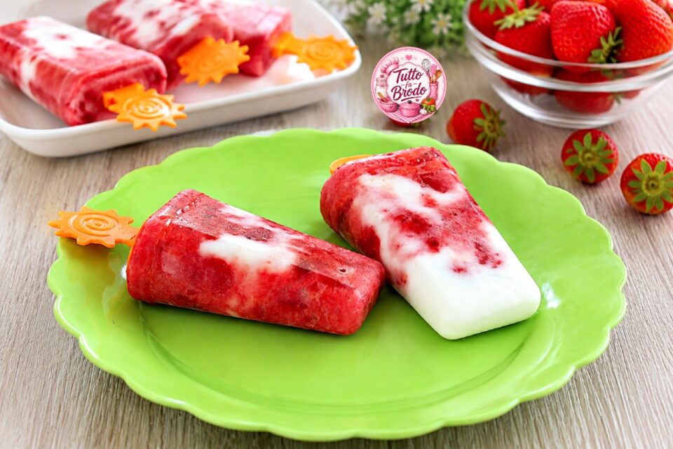 GELATO FRAGOLE E YOGURT