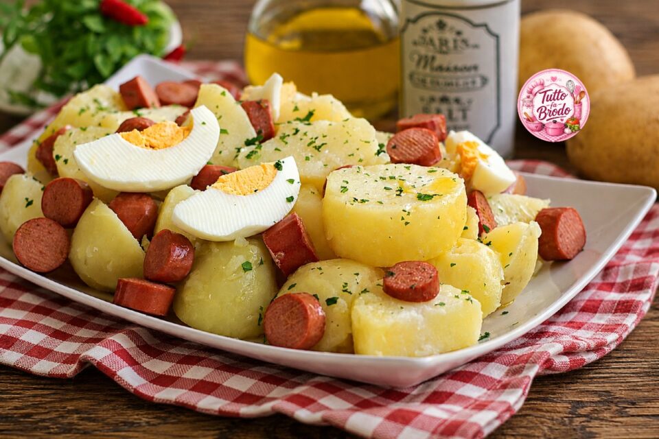 INSALATA DI PATATE E WURSTEL