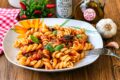 Pasta al Ragu' di Melanzane "Primo Piatto Mediterraneo Facile e Gustoso"