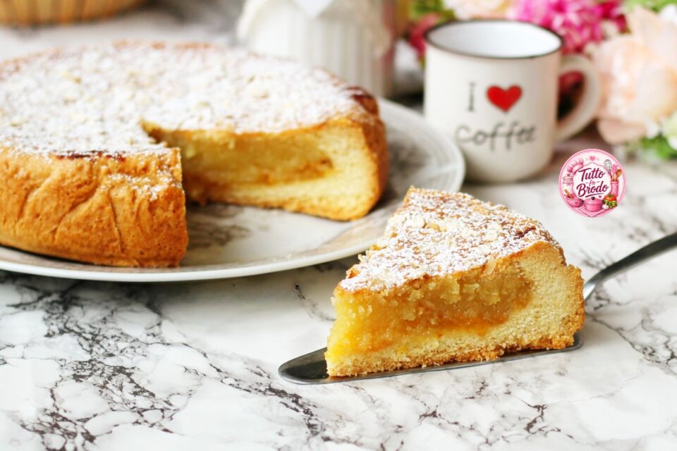 TORTA CROSTATA CON CREMA FRANGIPANE