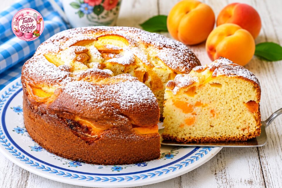 TORTA DI ALBICOCCHE ALLO YOGURT