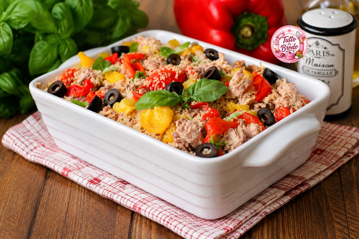 COUS COUS DI GRANO SARACENO CON TONNO E PEPERONI