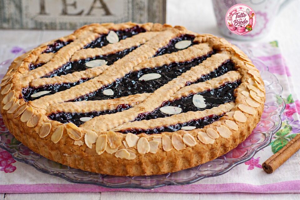 CROSTATA LINZER TORTE