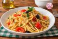 Pasta con la mollica Pomodorini e Olive Nere