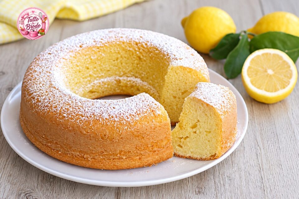 CIAMBELLA AL LIMONE E ACQUA