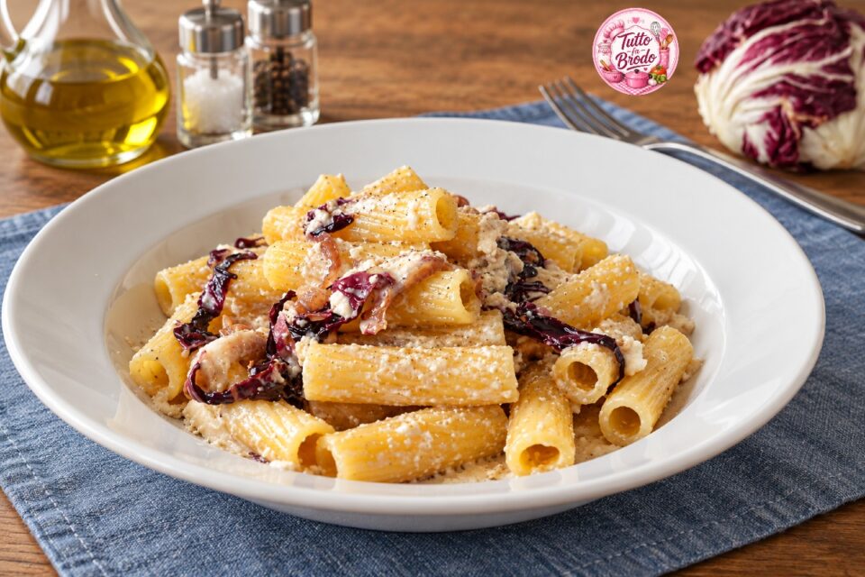 PASTA CON RADICCHIO PANCETTA E RICOTTA