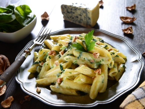 Penne al gorgonzola e spinaci