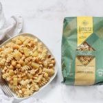Fusilli con patate, ceci e mandorle