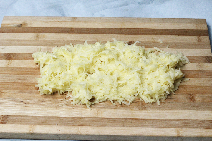 Rotolo di patate e formaggi farcito