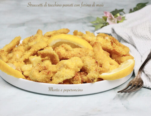 Straccetti di tacchino panati con farina di mais