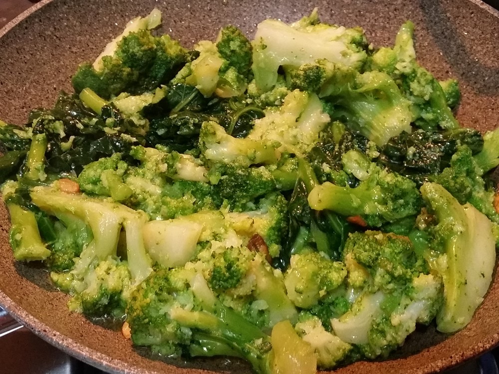 Broccoletti ripassati con aceto