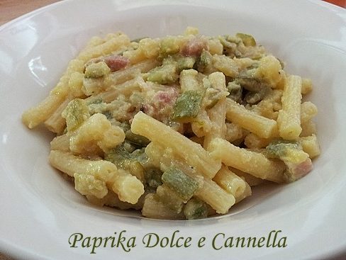 Pasta con Zucchine e finta Panna (ricetta light)