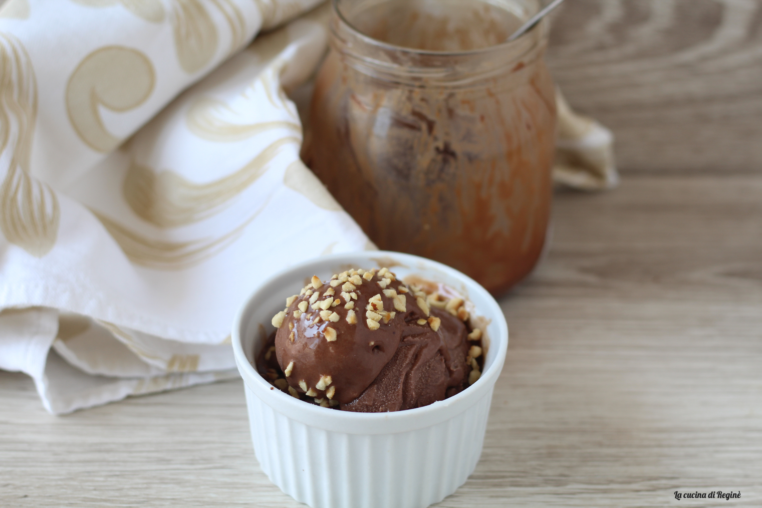 Gelato cremoso alla nutella senza gelatiera