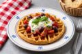 Waffle di frisella, l'idea geniale per trasformare la tua cena estiva in 5 minuti