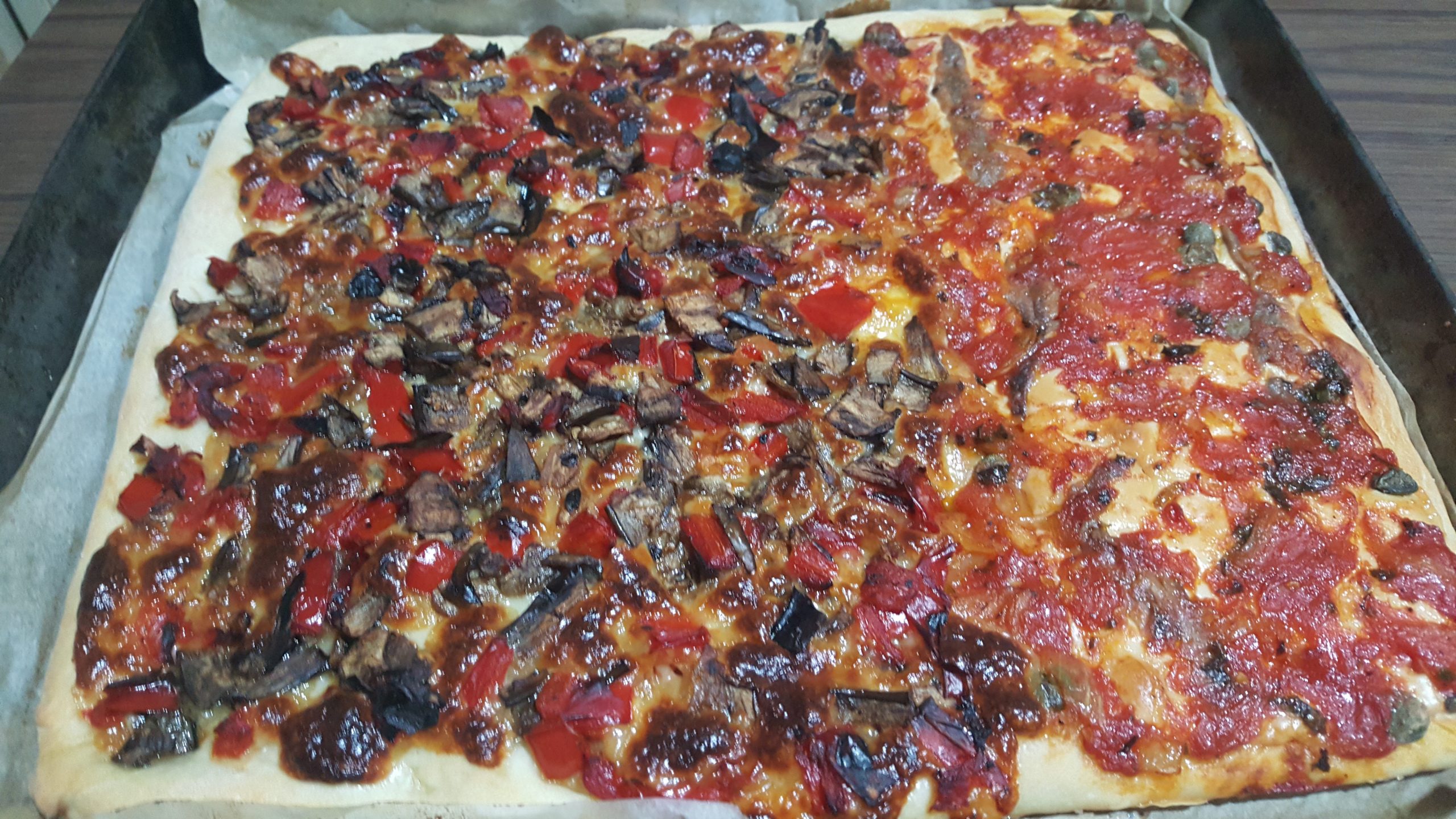 Pizza bigusto pomodoro prosciutto cotto/ortolana