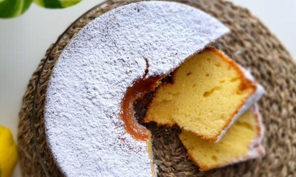 Chiffon Cake allo yogurt e limone