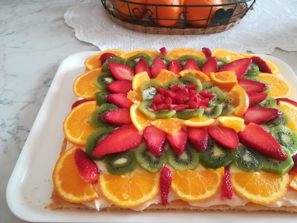 Torta di frutta, perfetta come torta di compleanno