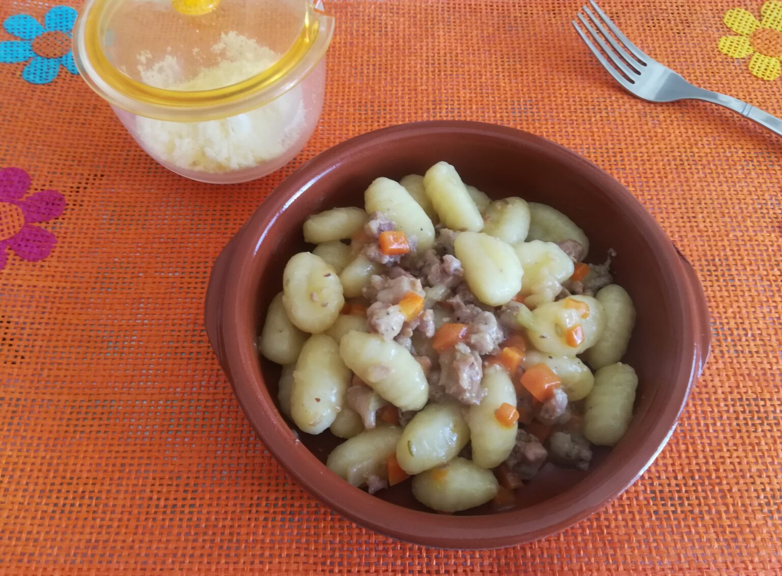 Gnocchi con ragù bianco Un'idea al giorno