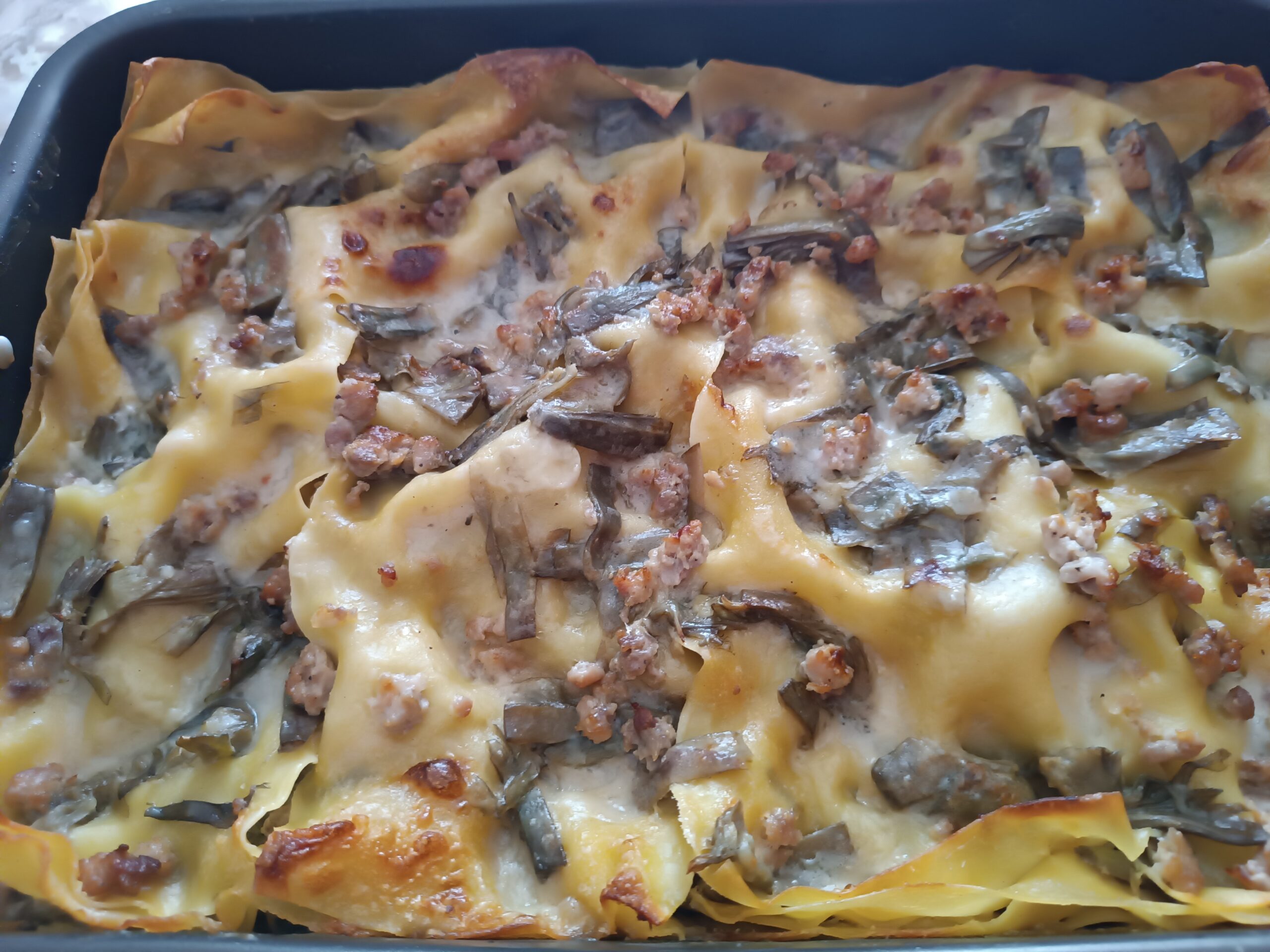 Lasagne carciofi e salsiccia
