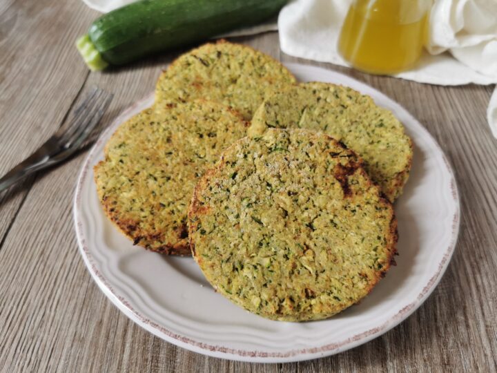 HAMBURGER DI ZUCCHINE IN FRIGGITRICE AD ARIA