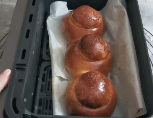 BRIOCHE COL TUPPO IN FRIGGITRICE AD ARIA