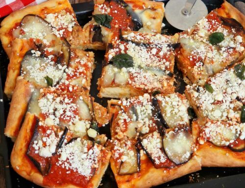 PIZZA ALLA NORMA IN TEGLIA