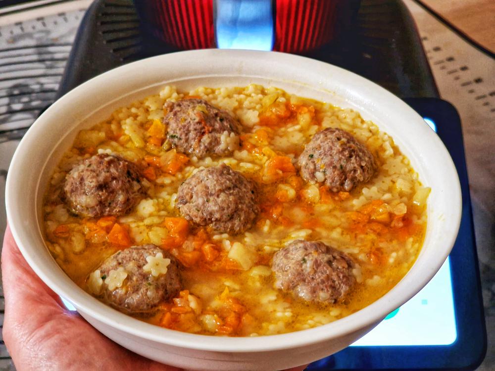 POLPETTINE E PASTINA IN BRODO BIMBY