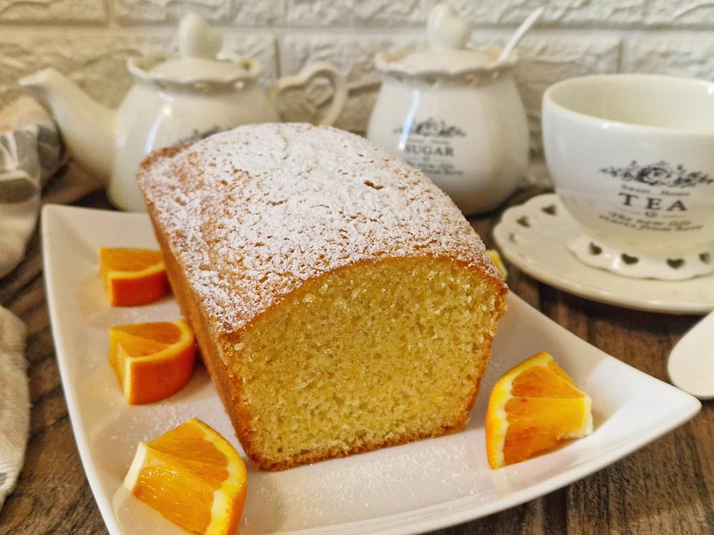 PLUM CAKE SENZA GLUTINE ALL'ARANCIA