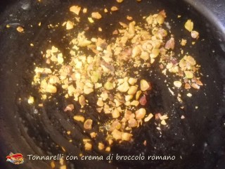 Tonnarelli con crema di broccolo romano.5