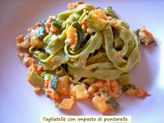 tagliatelle con impasto di puntarelle