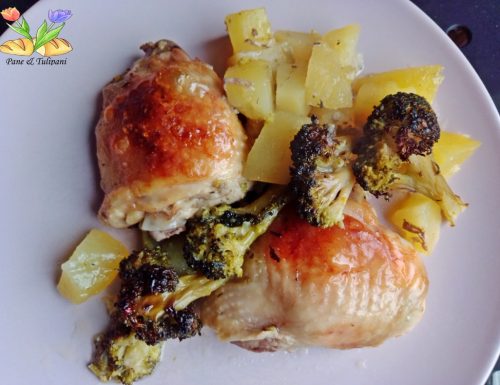 Pollo al cartoccio con broccoletti e patate