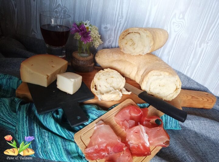 pane con fiori di campo