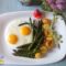 Asparagi con patate e uova